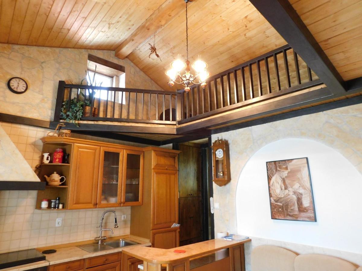 Villa Kamnita Hisa Stari Klesar à Ilirska Bistrica Extérieur photo
